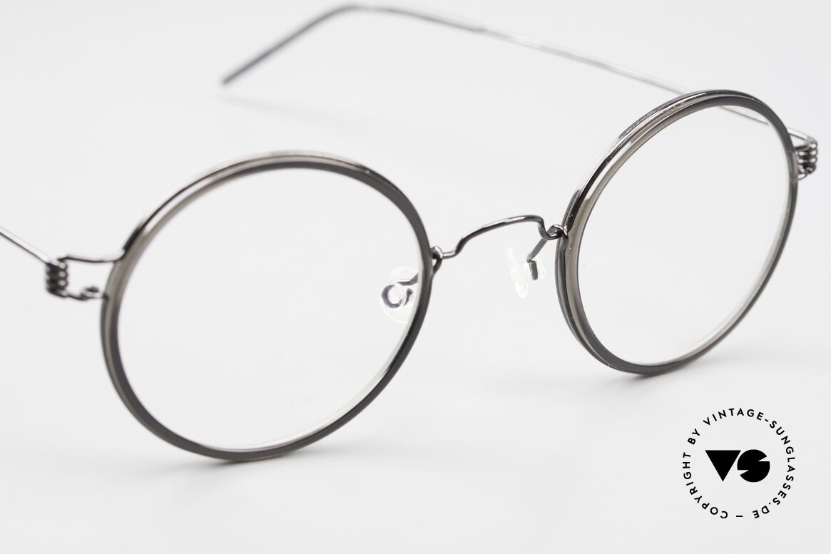 Lindberg Harley Air Titan Rim Round Glasses Women & Men, unworn, NOS, with original magnetic case by Lindberg, Made for Men and Women