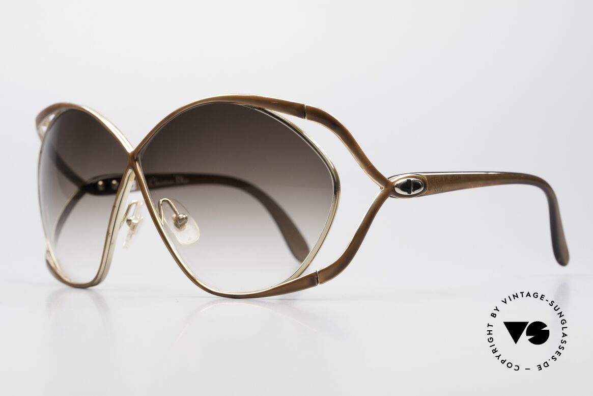 Christian Dior 2056 Ladies Vintage Sunglasses 80's, famous 'butterfly-design' with huge gradient lenses, Made for Women