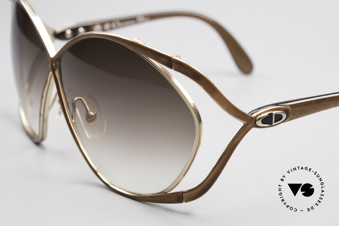 Christian Dior 2056 Ladies Vintage Sunglasses 80's, gold frame with brown temples & brown sun lenses, Made for Women