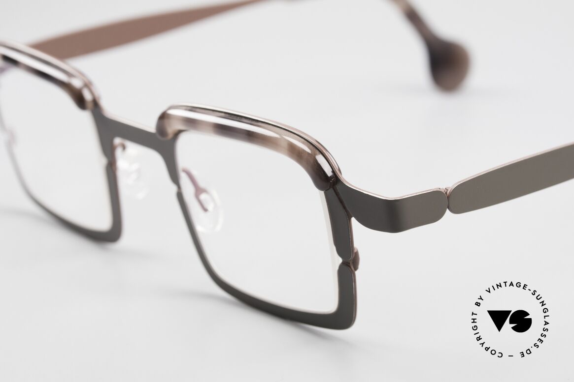 Theo Belgium Throwie Unisex Eyewear Square, unworn; like all our vintage Theo eyewear specs, Made for Men and Women