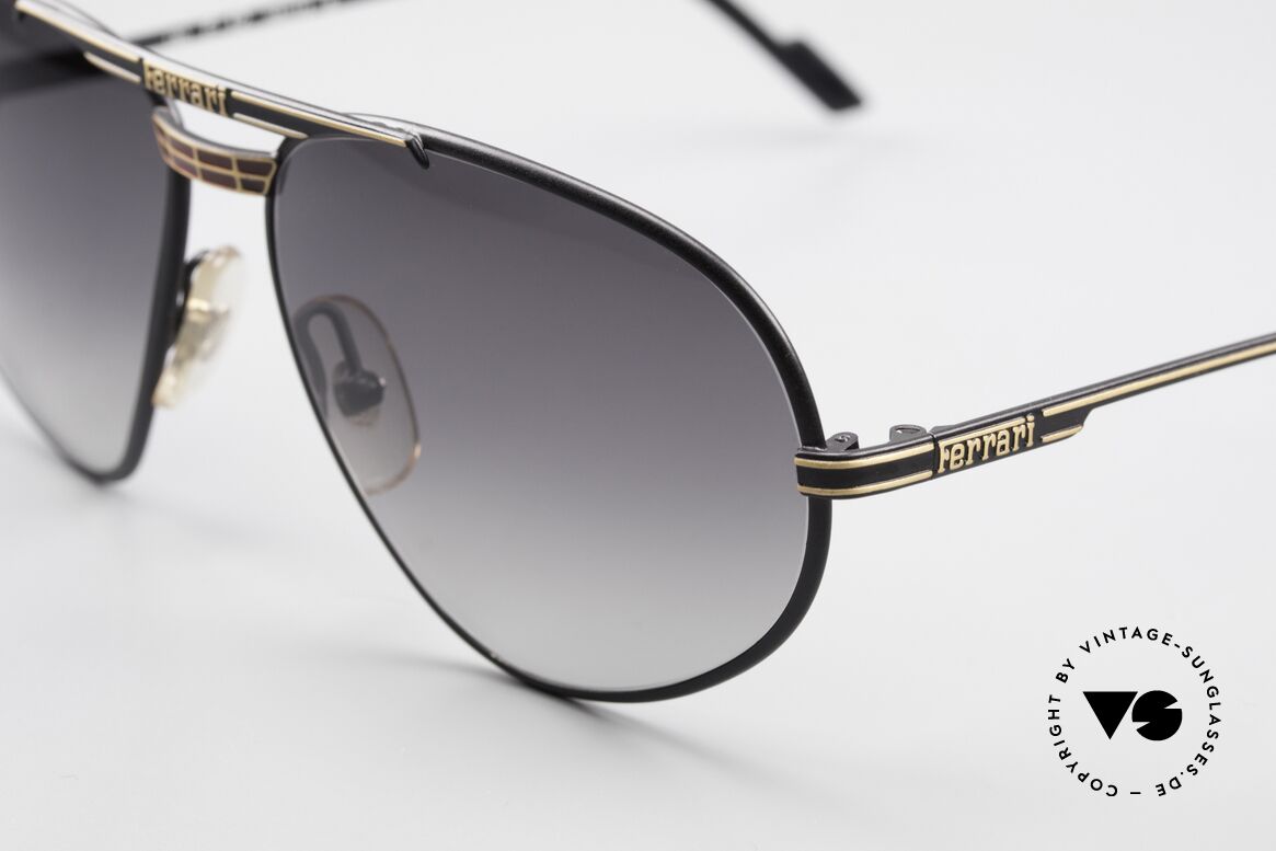 Ferrari F12 Ferrari Formula Old Original, black/gold/red frame with gray-gradient sun lenses, Made for Men
