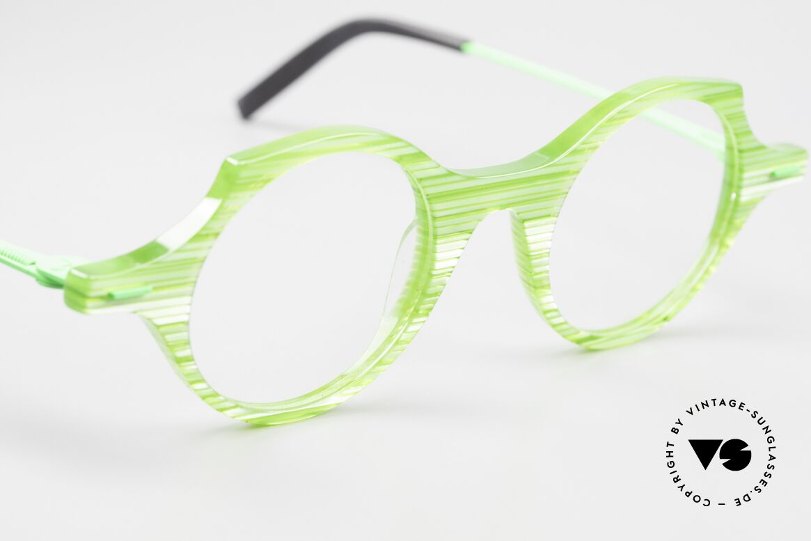 Theo Belgium Patatas Crazy Designer Frame Art Specs, unworn (like all our rare vintage eyewear by THEO), Made for Men and Women