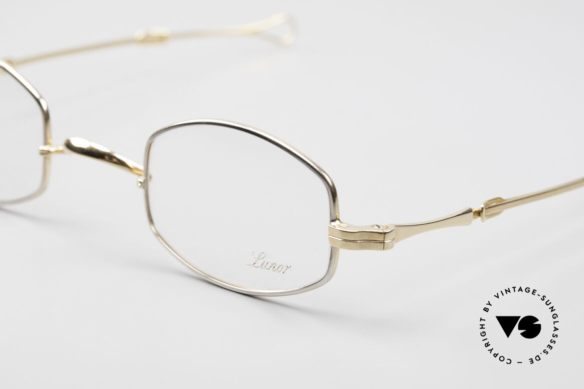 Lunor I 16 Telescopic Eyewear Classic Slide Temples, an original more than 20 years old; timelessly elegant, Made for Men and Women