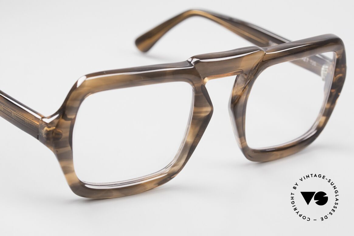 Metzler 7002 Marwitz Old Original Glasses, thus, listed in our Metzler category, although Marwitz, Made for Men