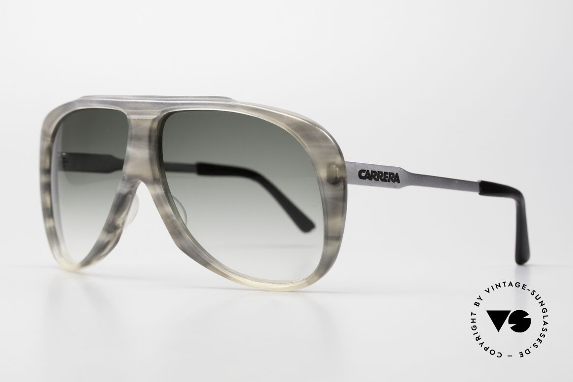 Carrera 5518 70's Old School Aviator Shades, greenish-grayish: characteristic of the 1970's fashion, Made for Men