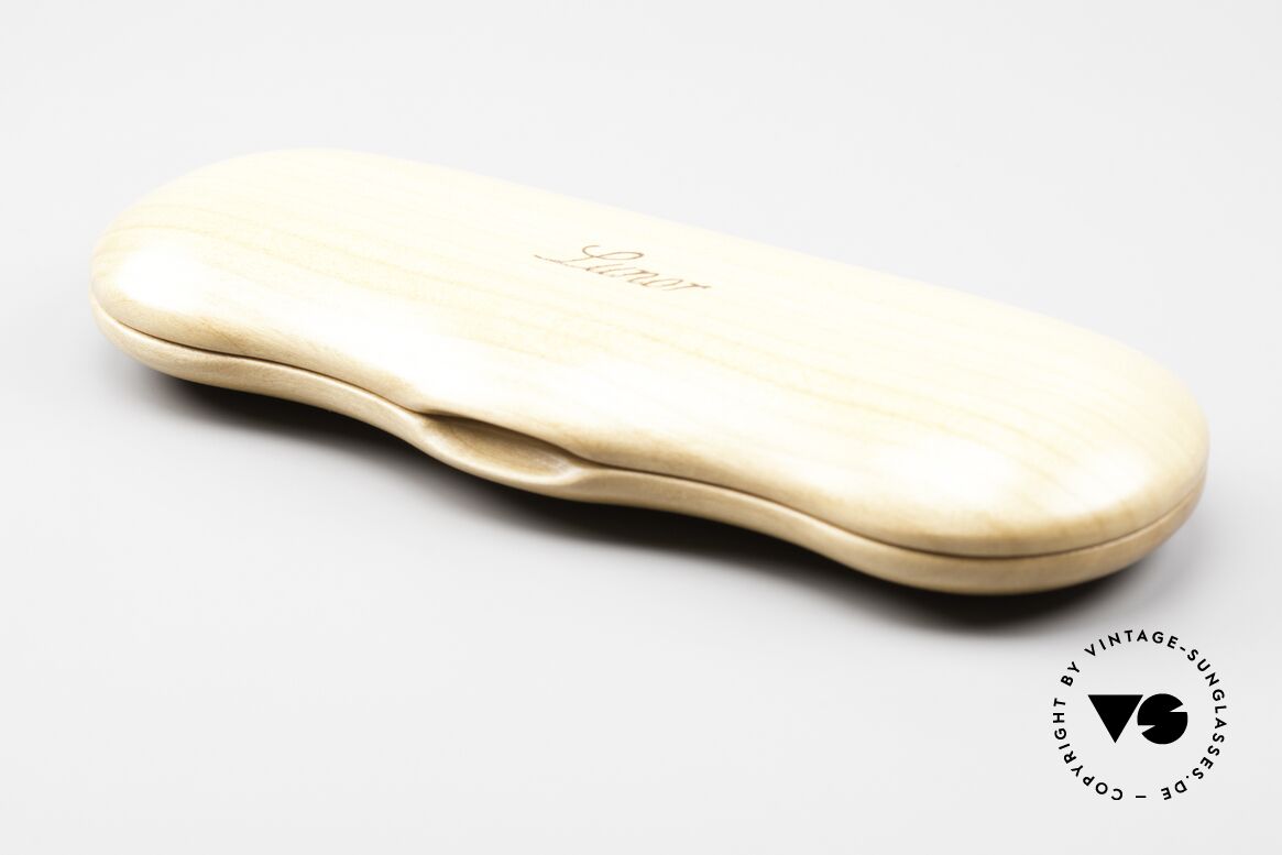Lunor Wooden Folding Case - B Flip Wood Case Cherry In Size B, Lunor wooden case, folding case, solid wood; Cherry, Made for Men and Women