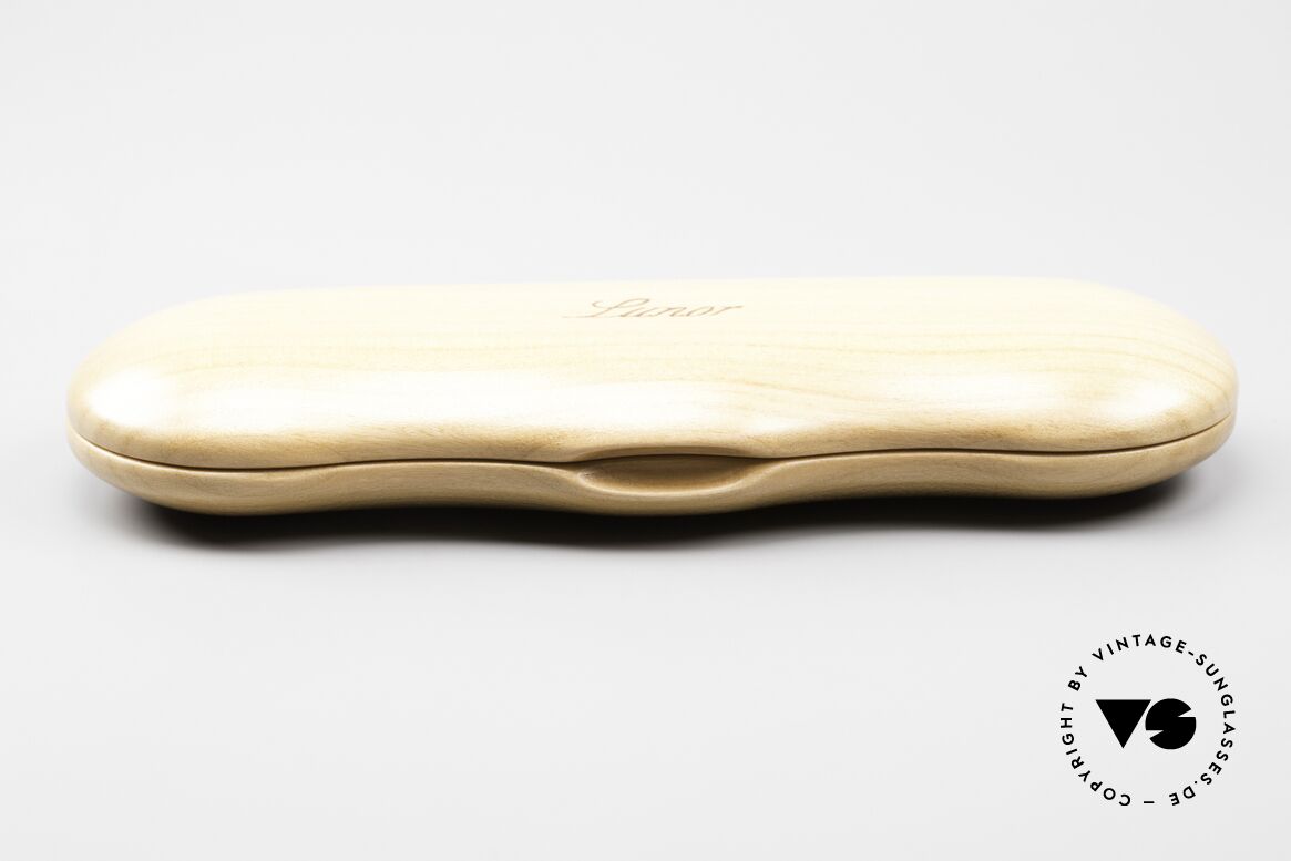Lunor Wooden Folding Case - B Flip Wood Case Cherry In Size B, size "B" = the slightly larger version of the flip cases, Made for Men and Women