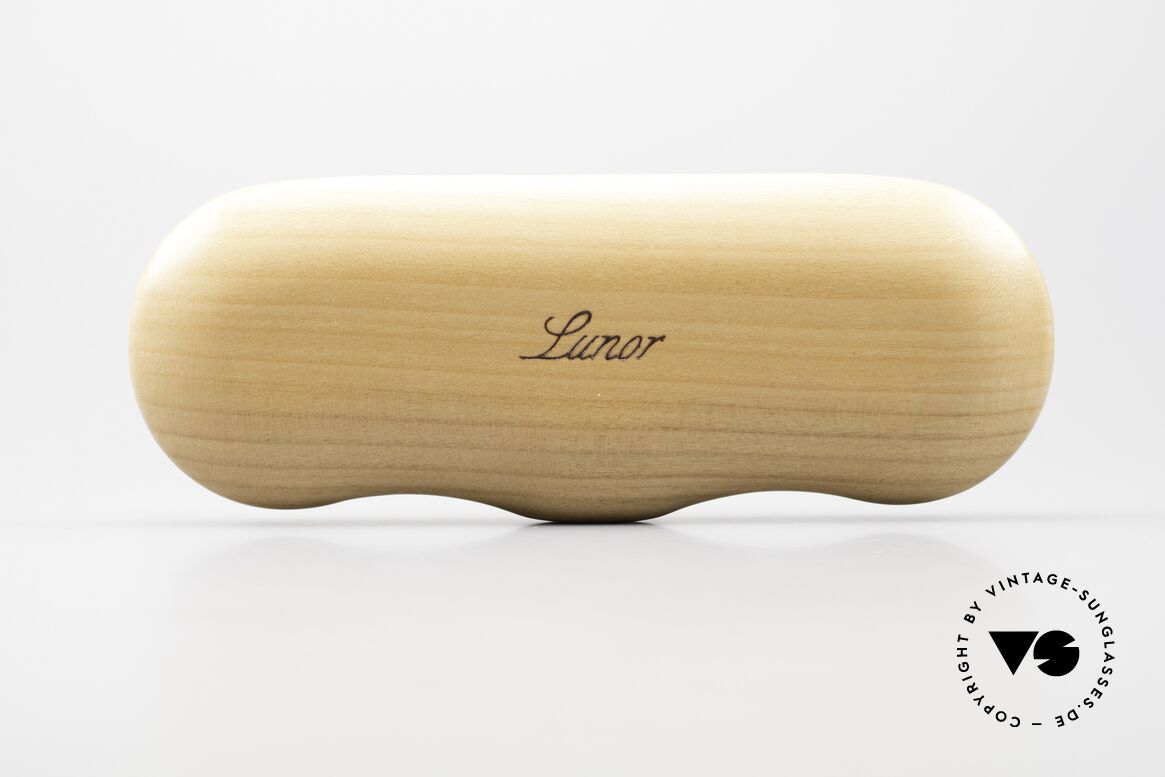 Lunor Wooden Folding Case - B Flip Wood Case Cherry In Size B, in principle suitable for all telescopic or folding specs, Made for Men and Women