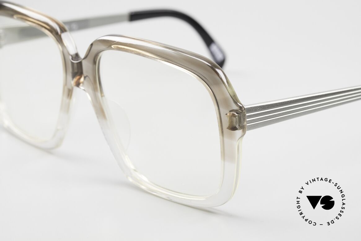 Zeiss 4055 West Germany Frame Old 80's, never worn (like all our vintage Zeiss eyewear), Made for Men
