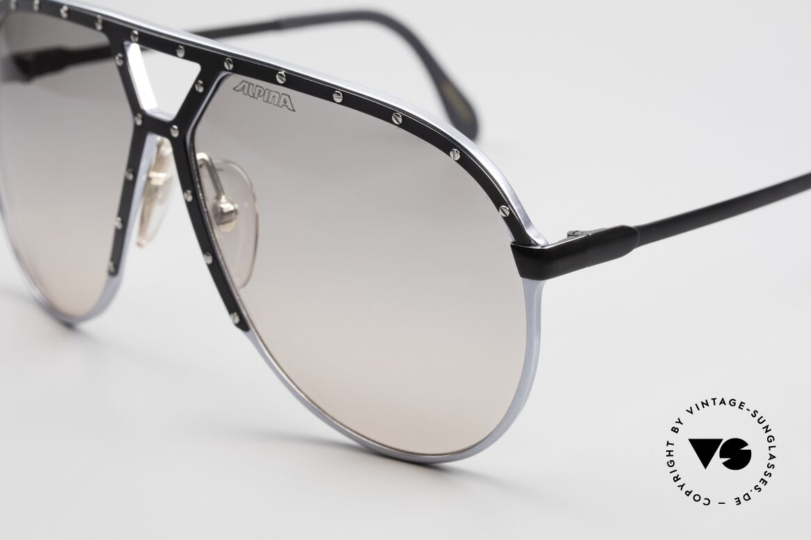 Alpina M1 M1 Shades First Generation, Stevie Wonder made this model popular in the 80's, Made for Men