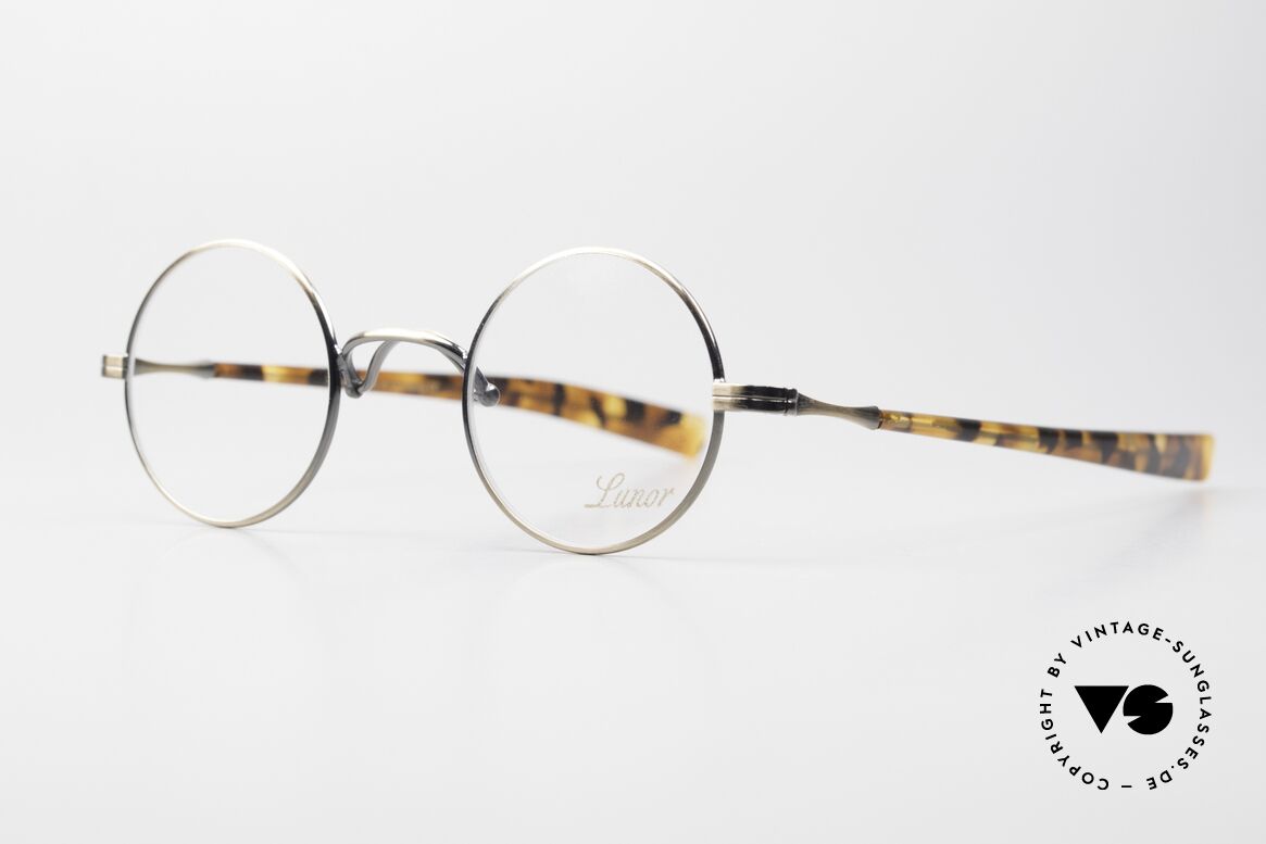 Lunor Swing A 31 Round Vintage Frame Antique Gold AG, well-known for the "W-bridge" & the plain frame designs, Made for Men and Women
