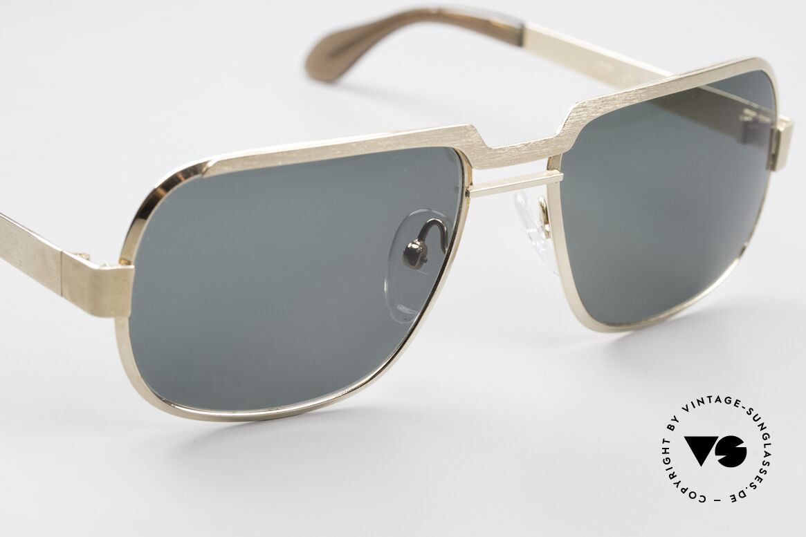Optura STRONG Gold Filled 70's Sunglasses, the glasses still look like new after more than 45 years, Made for Men