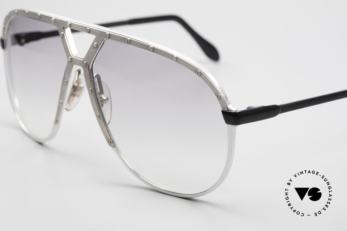 Alpina M1 Antique-Silver One Of A Kind, matching lenses in light gray gradient; 100% UV, Made for Men
