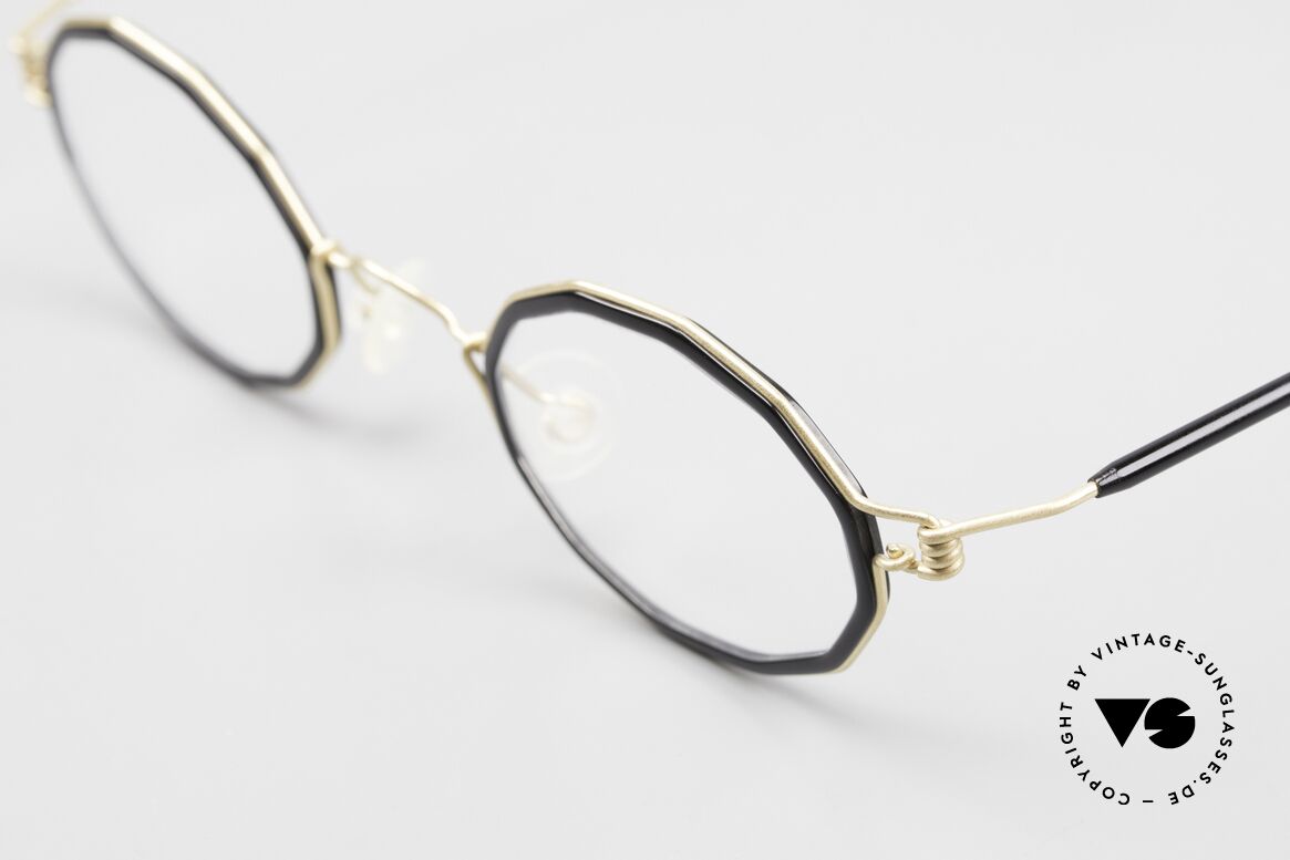 Lindberg Zeta Air Titan Rim Titan Frame Acetate Inner Rim, extremely strong, resilient and flexible (and 3g only!), Made for Men and Women
