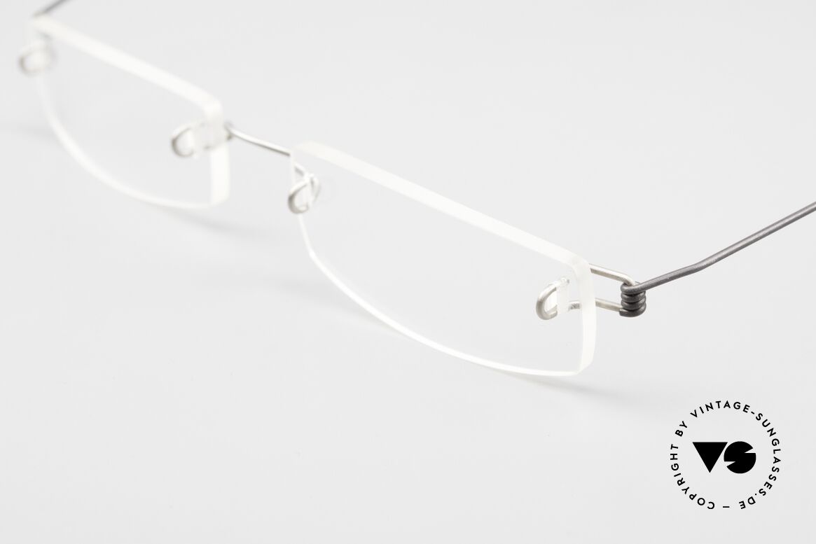 Lindberg Air Titan 347 Rimless Titanium Frame, the special-grade titanium is also used for pacemakers, Made for Men and Women