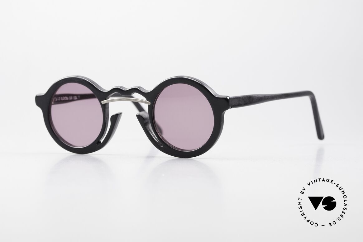 Franz Ruzicka 328 Crazy Small Round 90's Frame, Franz Ruzicka is a successful painter from Munich, Made for Men and Women