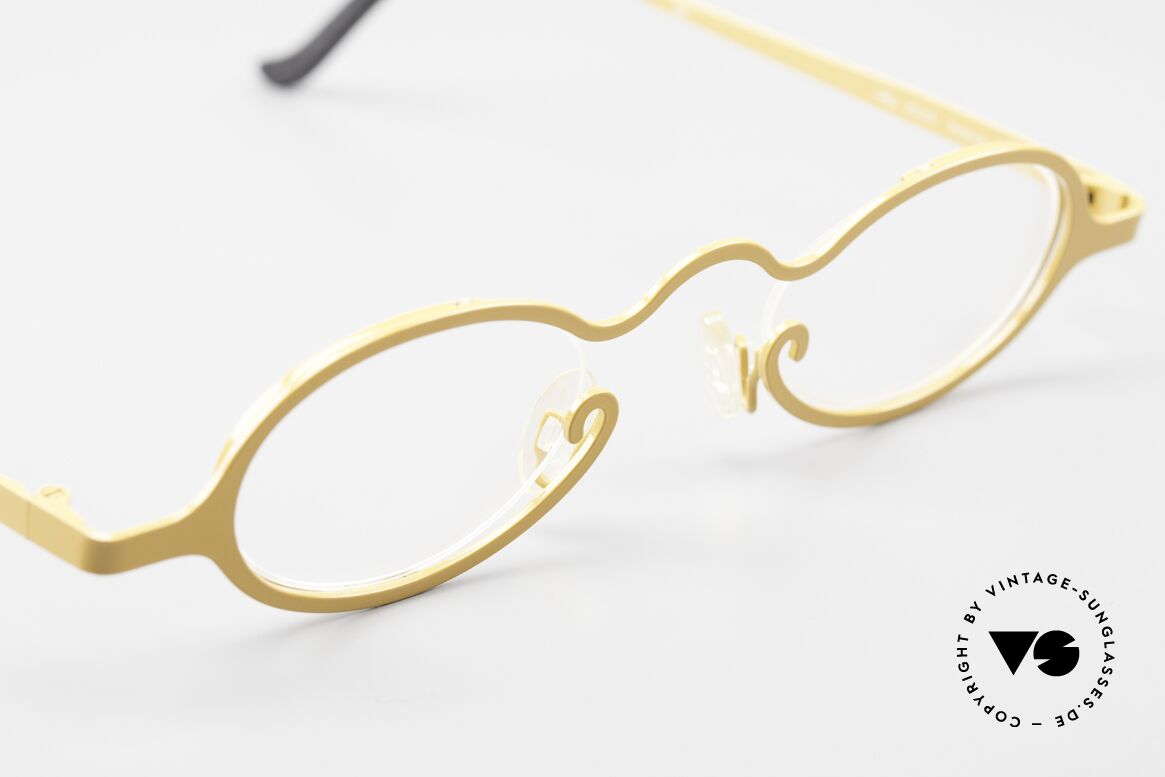 Theo Belgium Pilou Beautiful Ladies Eyeglasses, unworn art glasses for those who dare! UNIQUE!, Made for Women