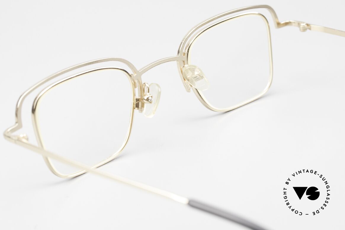 Theo Belgium Lait Men's Frame Gold Ladies Specs, Size: medium, Made for Men and Women