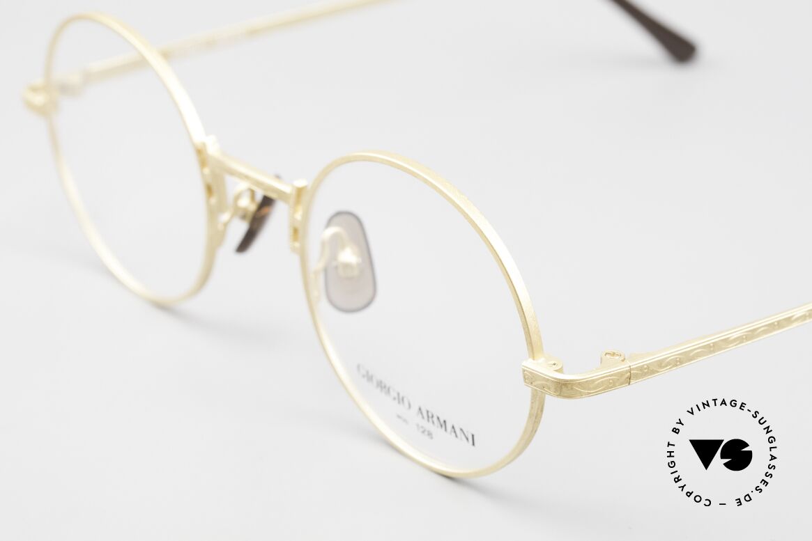 Giorgio Armani 128 Classic Round 80's Frame, sober, timeless style; suitable for every occasion, Made for Men and Women