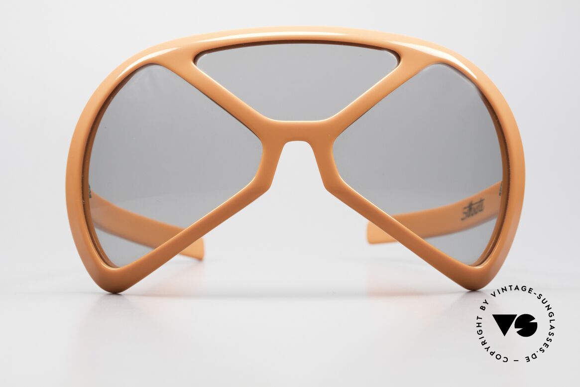 Silhouette Futura 570 3 Lenses Art Sunglasses 70's, model 570 of the legendary FUTURA Series by Silhouette, Made for Women