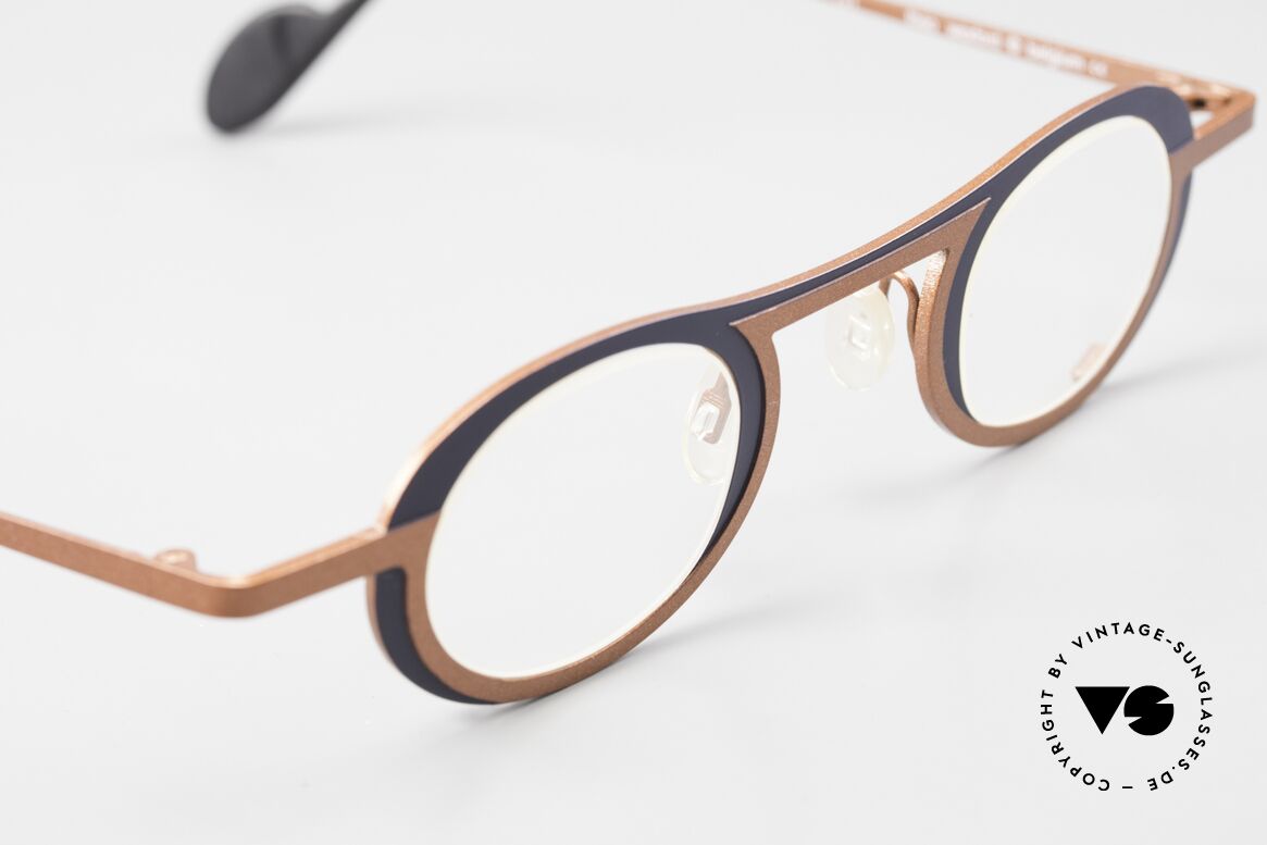 Theo Belgium Wexford Ladies & Gents Titanium Frame, unworn art glasses for those who dare! UNIQUE!, Made for Men and Women