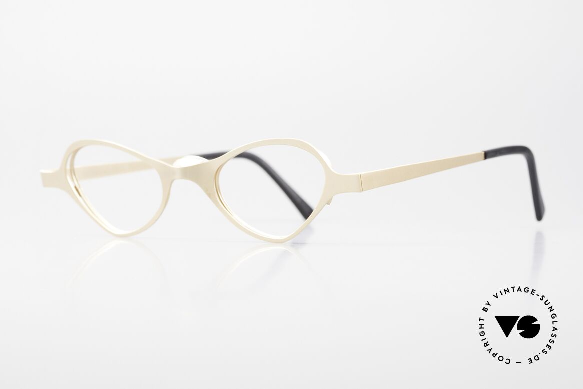 Theo Belgium Scure Women's Eyeglass-Frame 90's, anything but "ordinary" or "mainstream" ;-), Made for Women