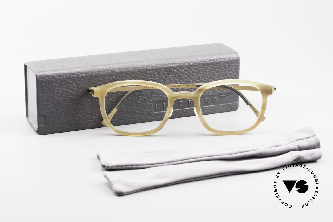 Lindberg Horn 1801 Buffalo Horn Titan Frame, Size: small, Made for Men and Women