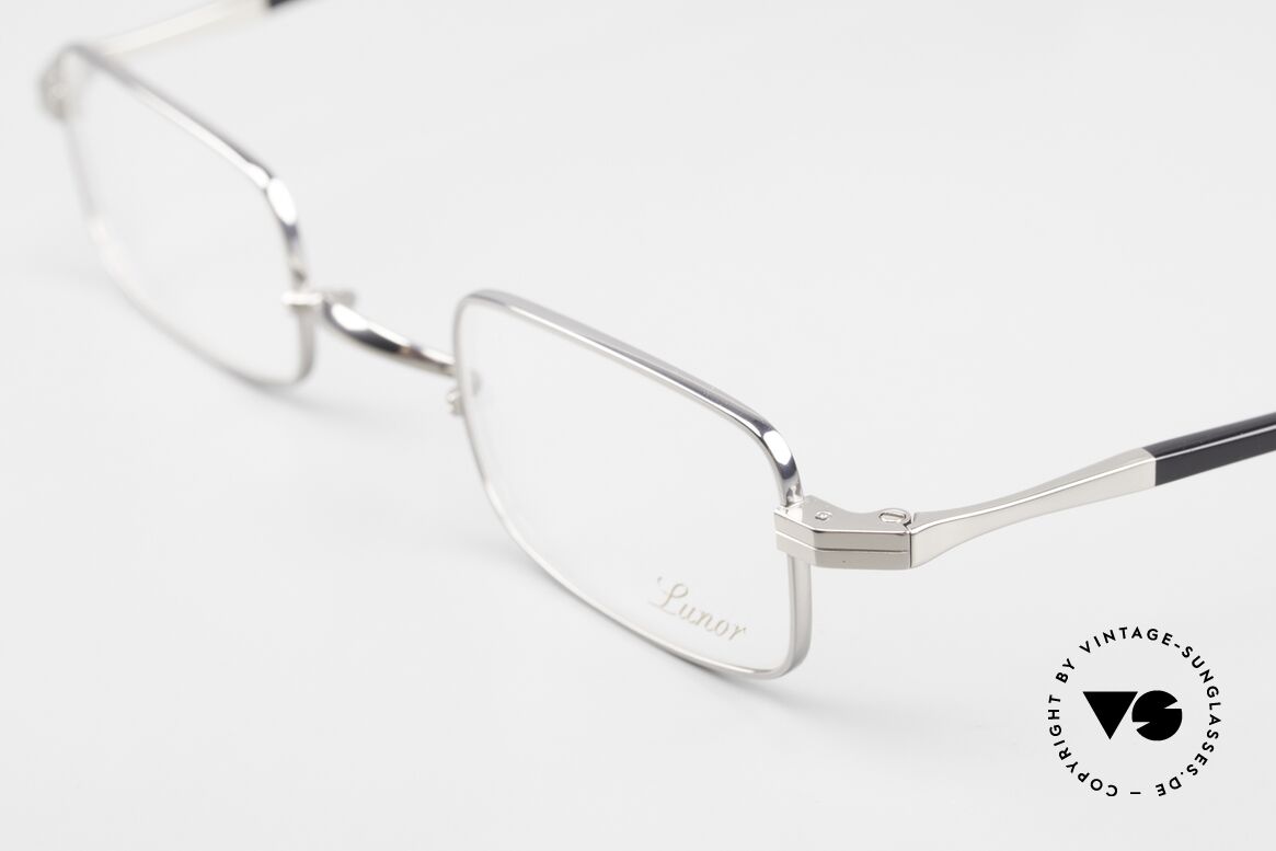 Lunor T3-E-AT PP Square Titan Frame Platinum, precious square model; reading glasses for gentlemen, Made for Men