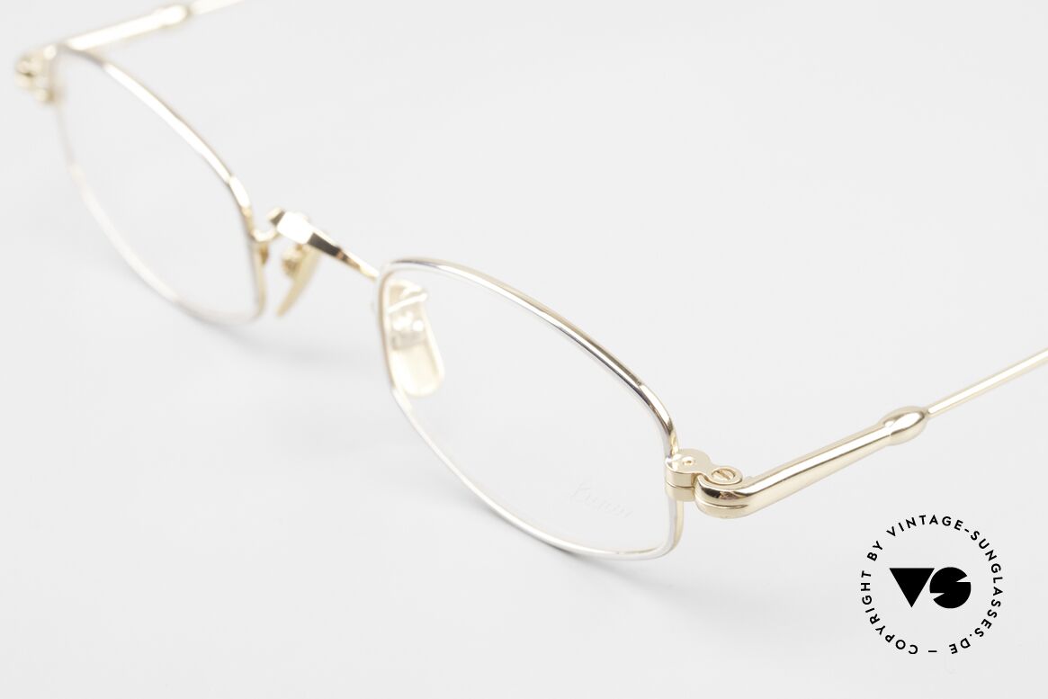 Lunor V 102 Honest Craftsmanship, without ostentatious logos (but in a timeless elegance), Made for Men and Women