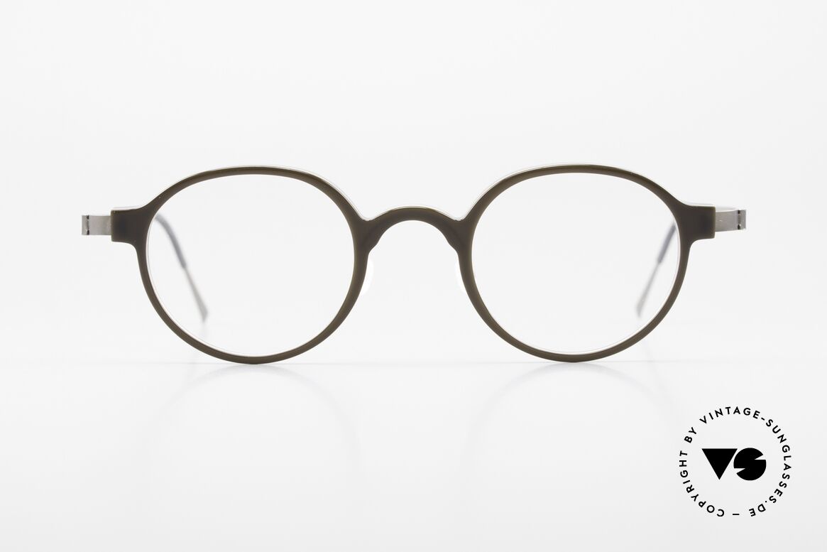 Lindberg 1013 Acetanium Round Designer Specs Panto, timeless round Lindberg Acetanium frame; dark brown, Made for Men and Women