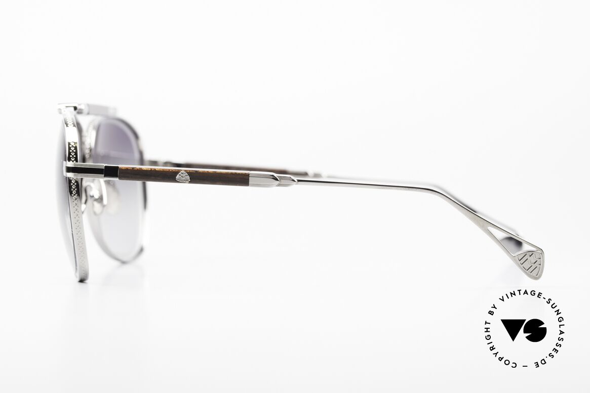 Maybach The Observer I Aviator Ruthenium Ebony, inspired by the world famous automobile interior, Made for Men