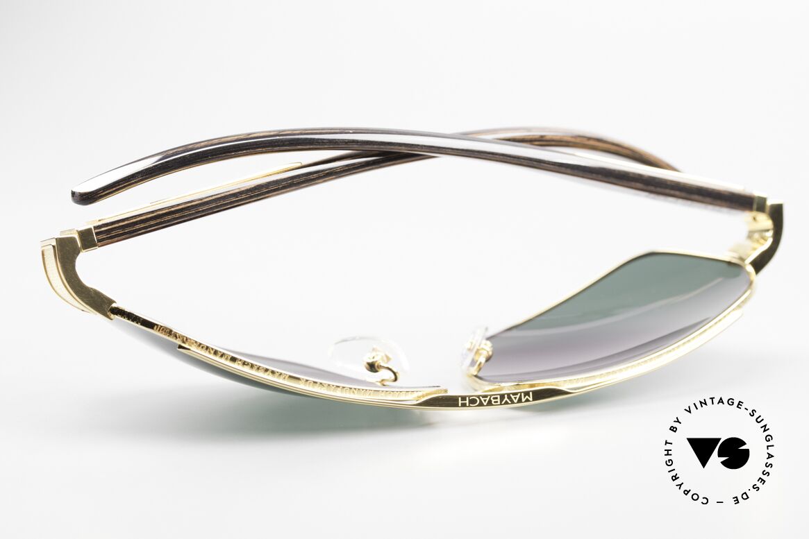 Maybach The Admiral I 24kt Yellow Gold Wood Frame, Size: large, Made for Men