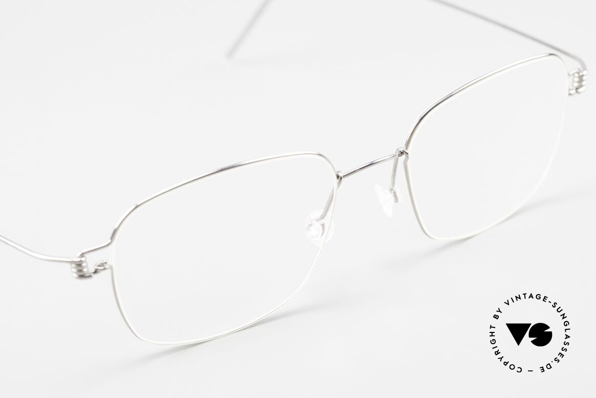 Lindberg Santi Air Titan Rim Classic Men's Frame Silver, unworn, NOS, with original magnetic case by Lindberg, Made for Men