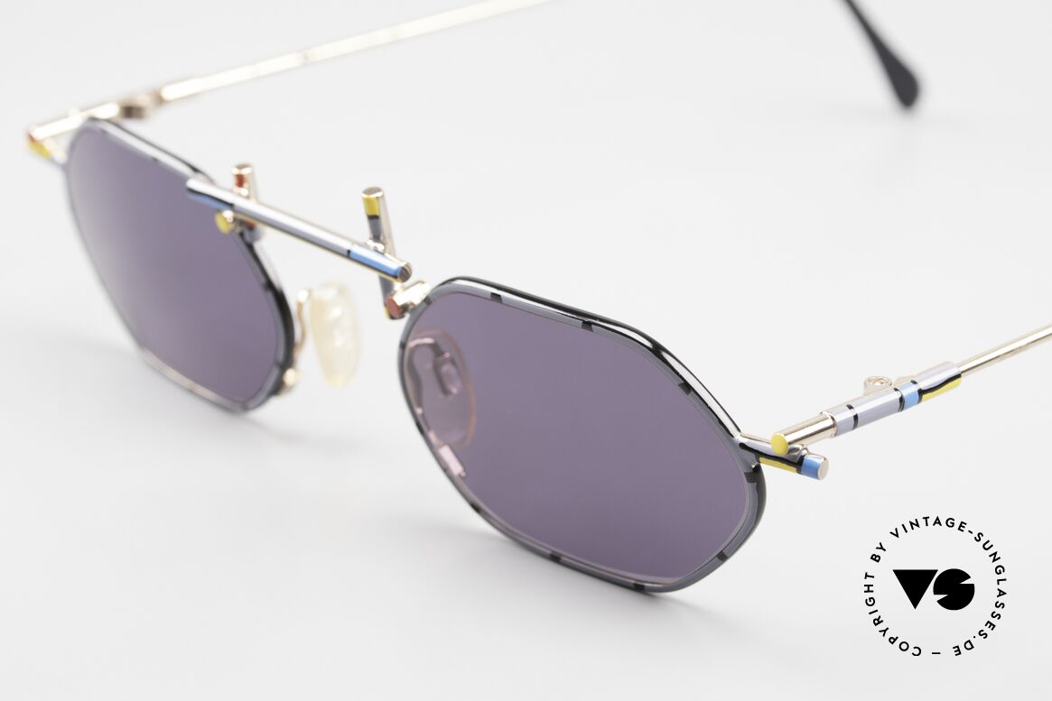 Casanova RVC5 Frame Like The Red-Blue Chair, geometric forms, primary colors & functional purism, Made for Men and Women