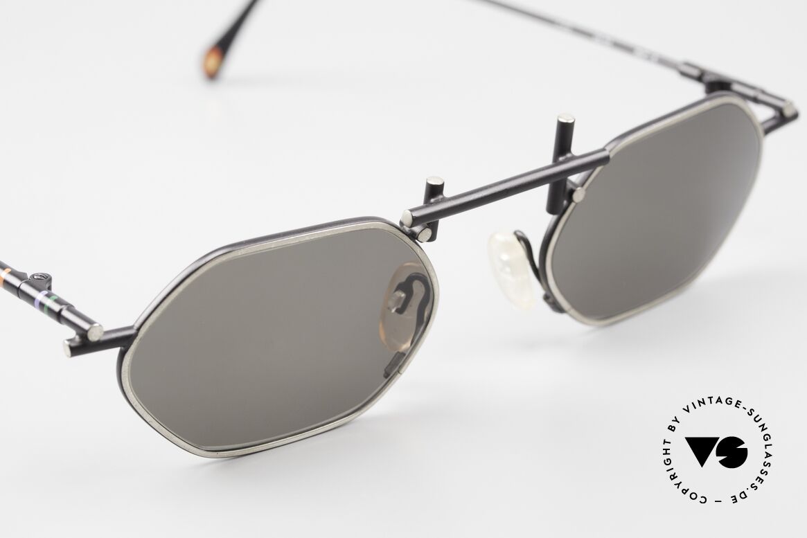 Casanova RVC5 Geometric Art Sunglasses, the "red and blue chair" by Rietveld is world famous!, Made for Men and Women