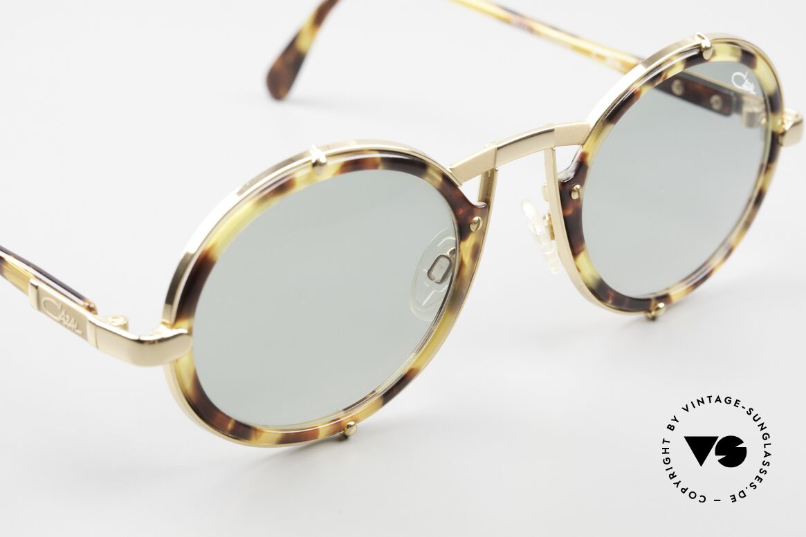 Cazal 644 90's Sunglasses Round Unisex, unisex design with green-gradient sun lenses, Made for Men and Women
