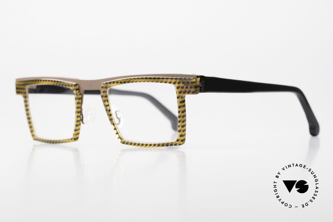 Theo Belgium Verlat Ladies & Gents Designer Specs, crazy designer glasses for ladies & gentlemen, Made for Men and Women