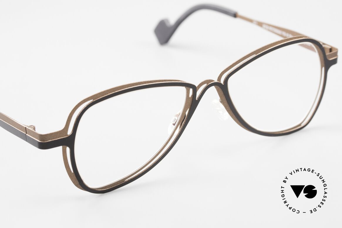 Theo Belgium Eye-Witness VB Ladies Gents Designer Specs, unworn (like all our rare vintage eyewear by THEO), Made for Men and Women