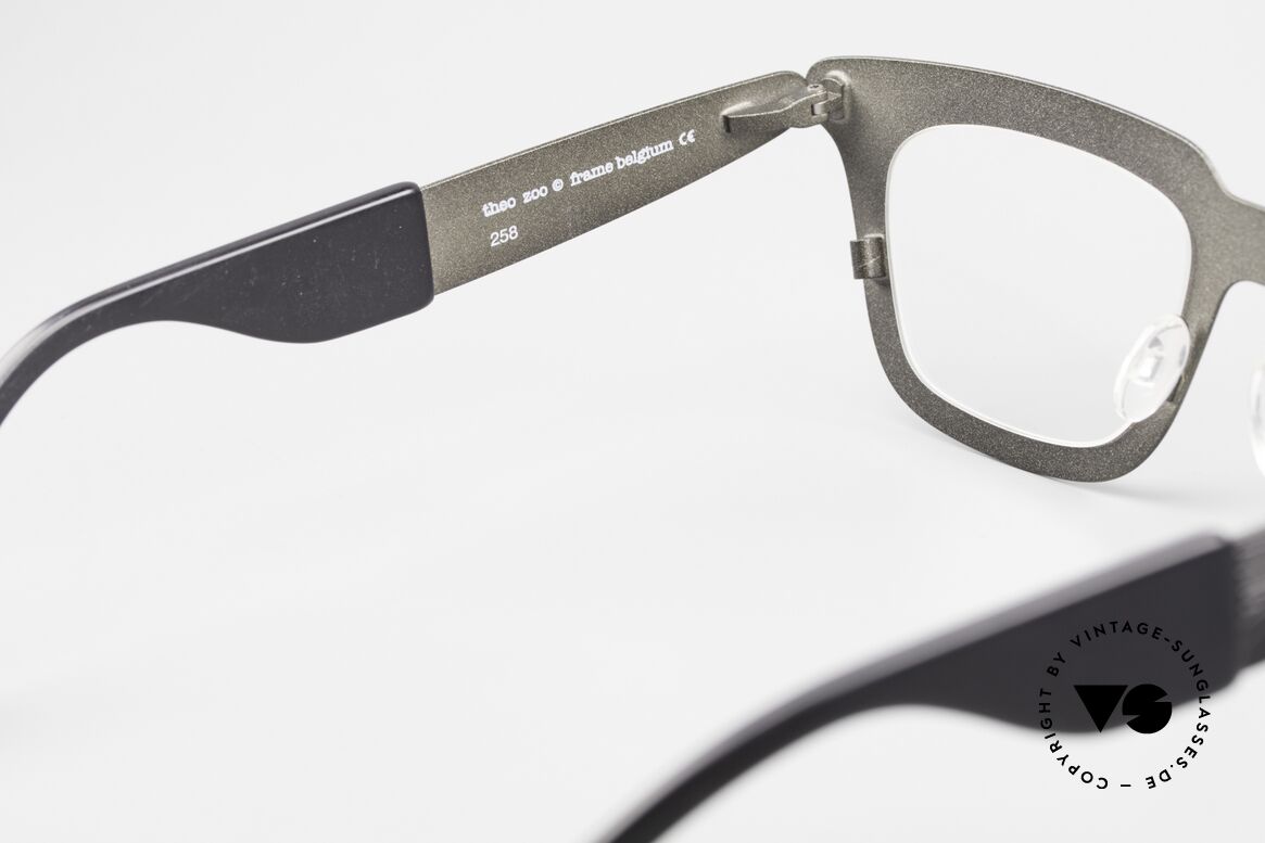 Theo Belgium Zoo Artist Specs By Strook, Size: large, Made for Men and Women