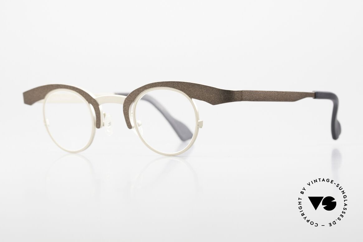 Theo Belgium O Women's Frame Titanium, anything but "ordinary" or "mainstream!, Made for Women