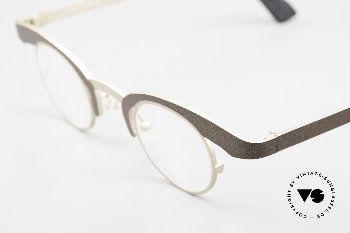 Theo Belgium O Women's Frame Titanium, very special shape; frame in brown & beige, Made for Women