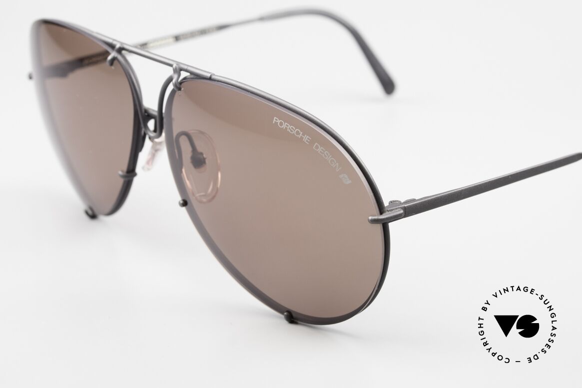 Porsche 5621A Rare 90's Pilots Sunglasses, model 5623 = 80's SMALL size (MEDIUM size, today), Made for Men