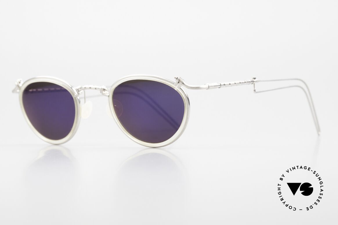 DOX 02 HLS Titanium Frame Mirrored, accordingly, the same craftsmanship / "look-and-feel", Made for Men and Women