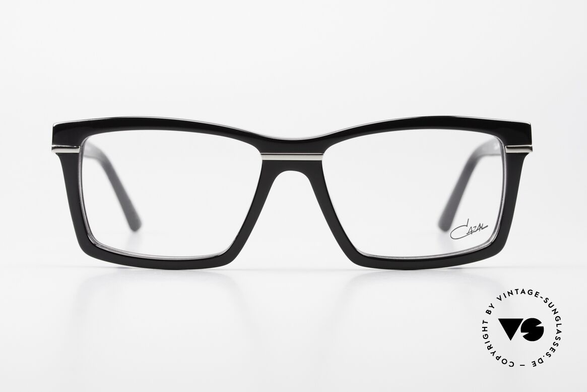 Cazal 6015 Ladies And Gents Eyewear, designer glasses of the Cazal collection from 2018, Made for Men and Women