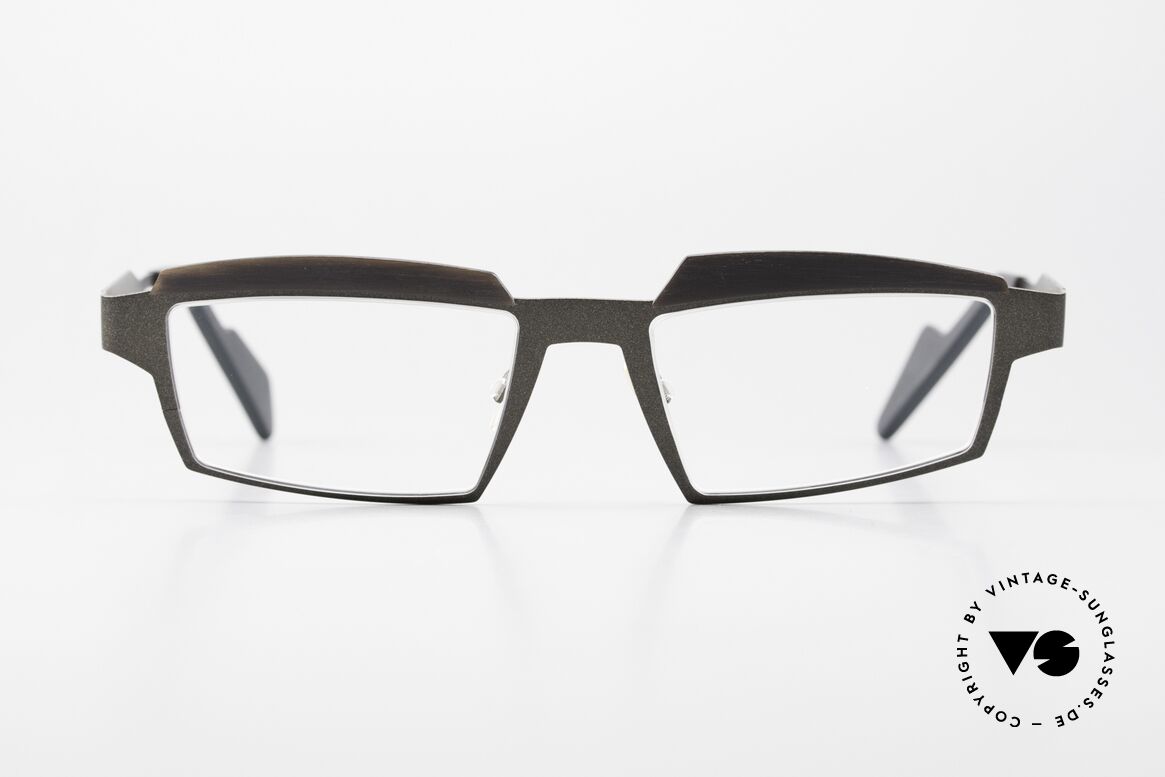 Theo Belgium Eye-Witness TV Pure Titanium & Horn Frame, this model looks apparently unfinished & asymmetrical, Made for Men