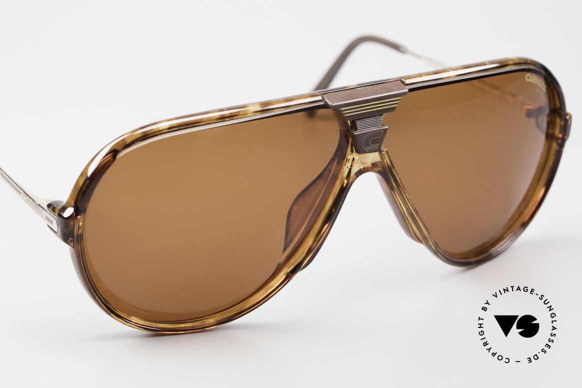 Carrera 5593 80's Aviator Sports Sunglasses, a symbiosis of SPORT and fashionable LIFESTYLE, Made for Men