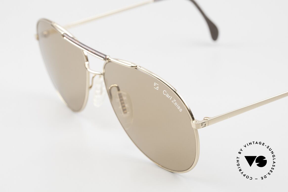 Zeiss 9222 Non-Reflecting Mineral Lens, the Zeiss lenses are at the top of the sunglass' sector, Made for Men