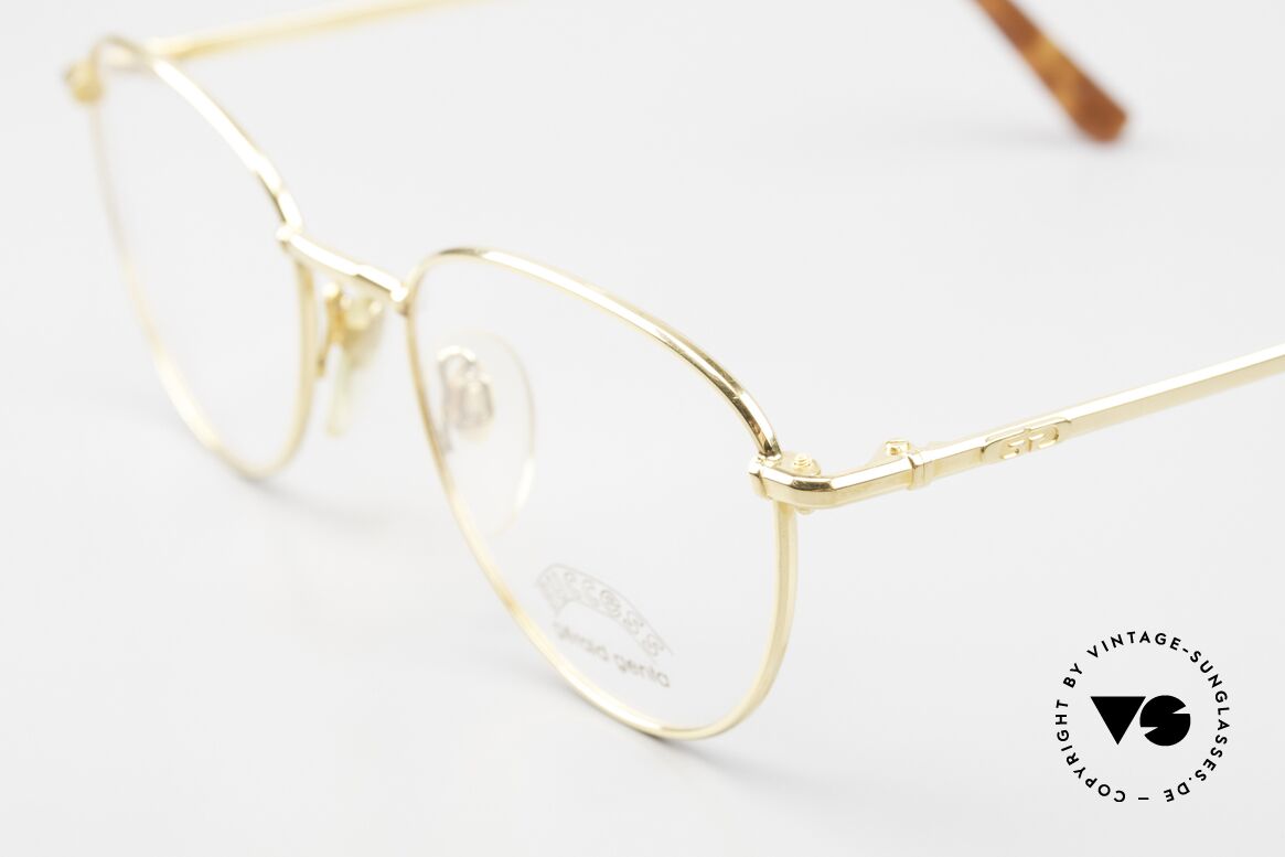 Gerald Genta Success 02 Gold Plated Vintage Eyewear, in high-end quality (gold plated frame); made in Italy, Made for Men and Women