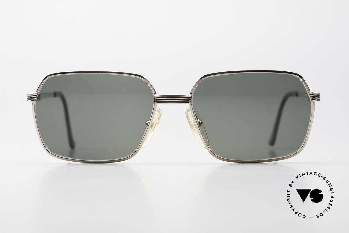 Christian Dior 2685 Classic 80's Sunglasses, very noble bicolor: gold-plated front & silver temples, Made for Men