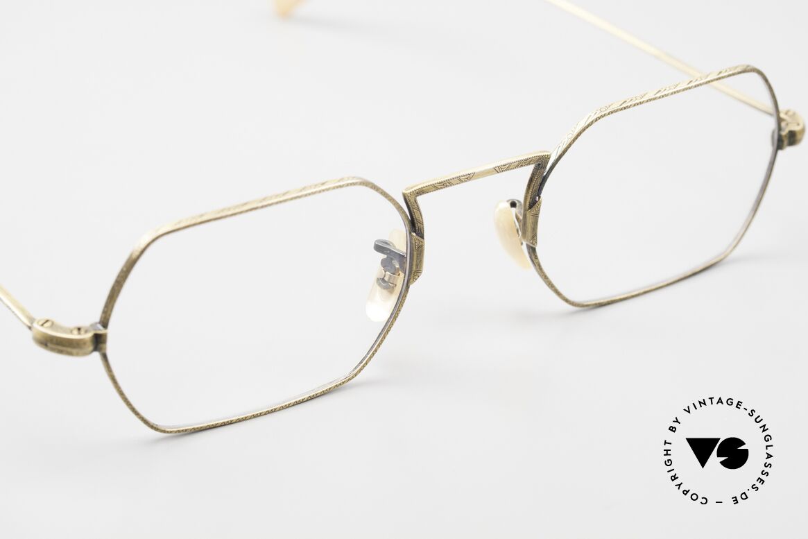 Oliver Peoples Pane Rare Eyeglasses 90's Vintage, unworn rarity (like all our vintage O. Peoples glasses), Made for Men and Women